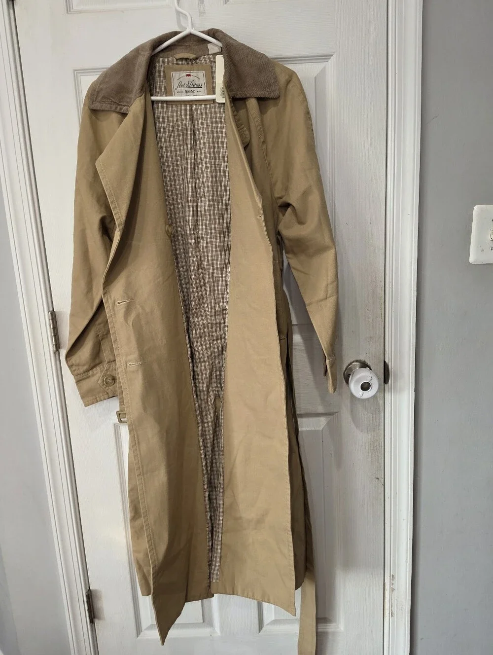 Levi Strauss & Co. Bree Classic Long Trench Coat Size Medium NWT